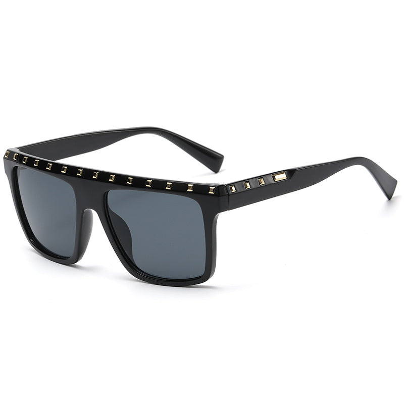 Wholesale PC Personalized Rivet Sunglasses for Men and Women